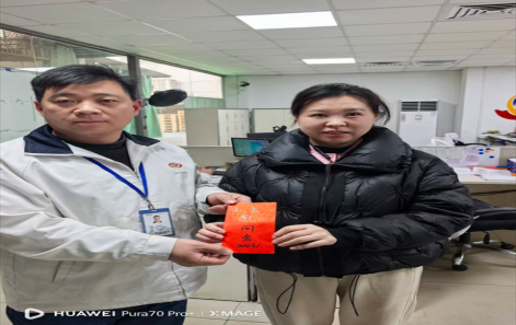 工会慰问住院员工，传递组织关切